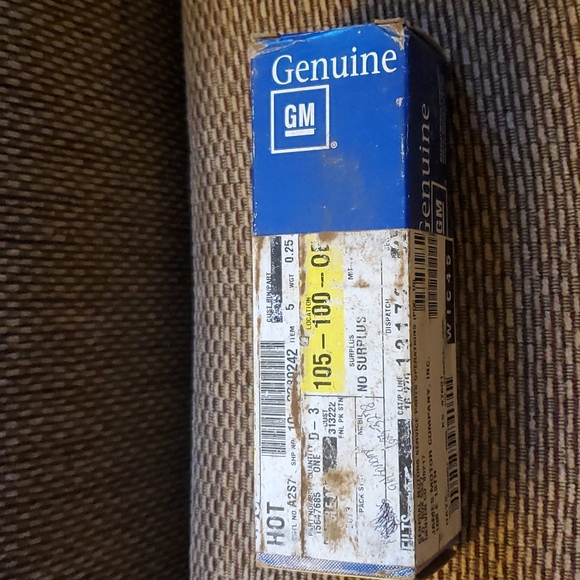 NOS GM Window handle - Picture 4 of 4